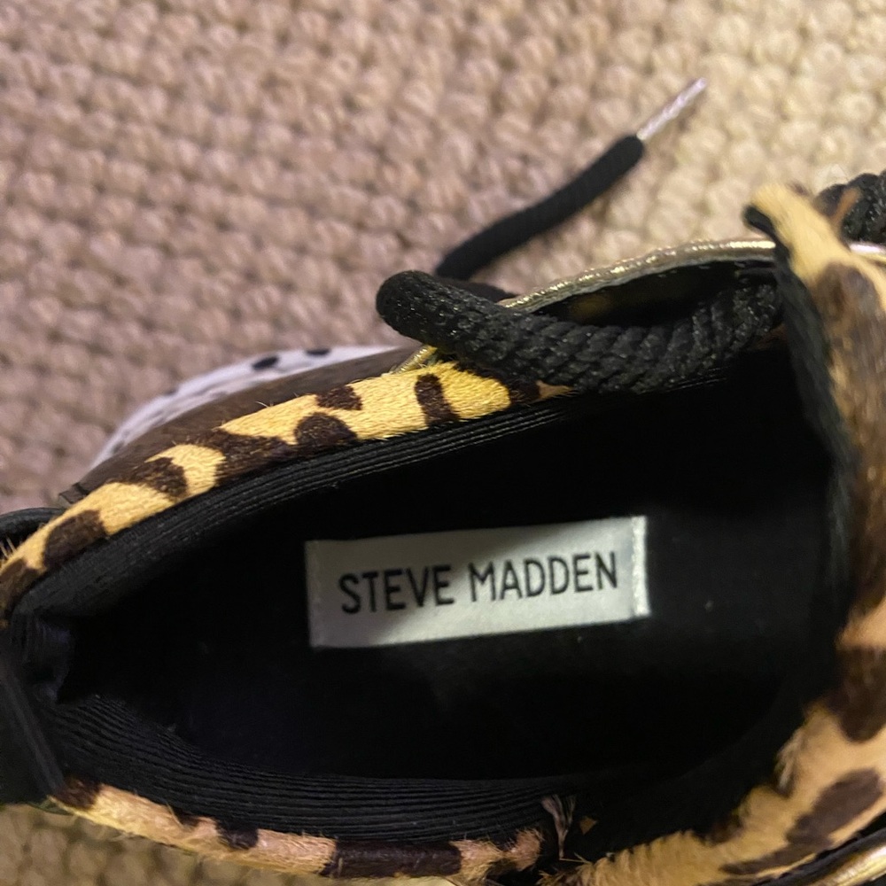 Steve Madden leopard print sneakers